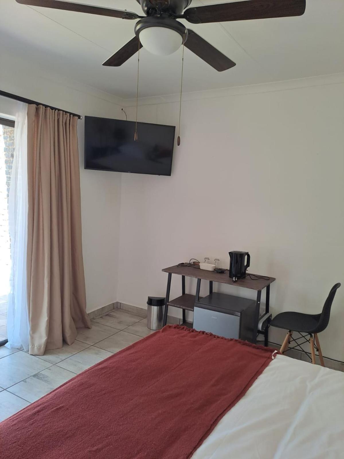 Sable Inn B&B Modimolle Exterior photo