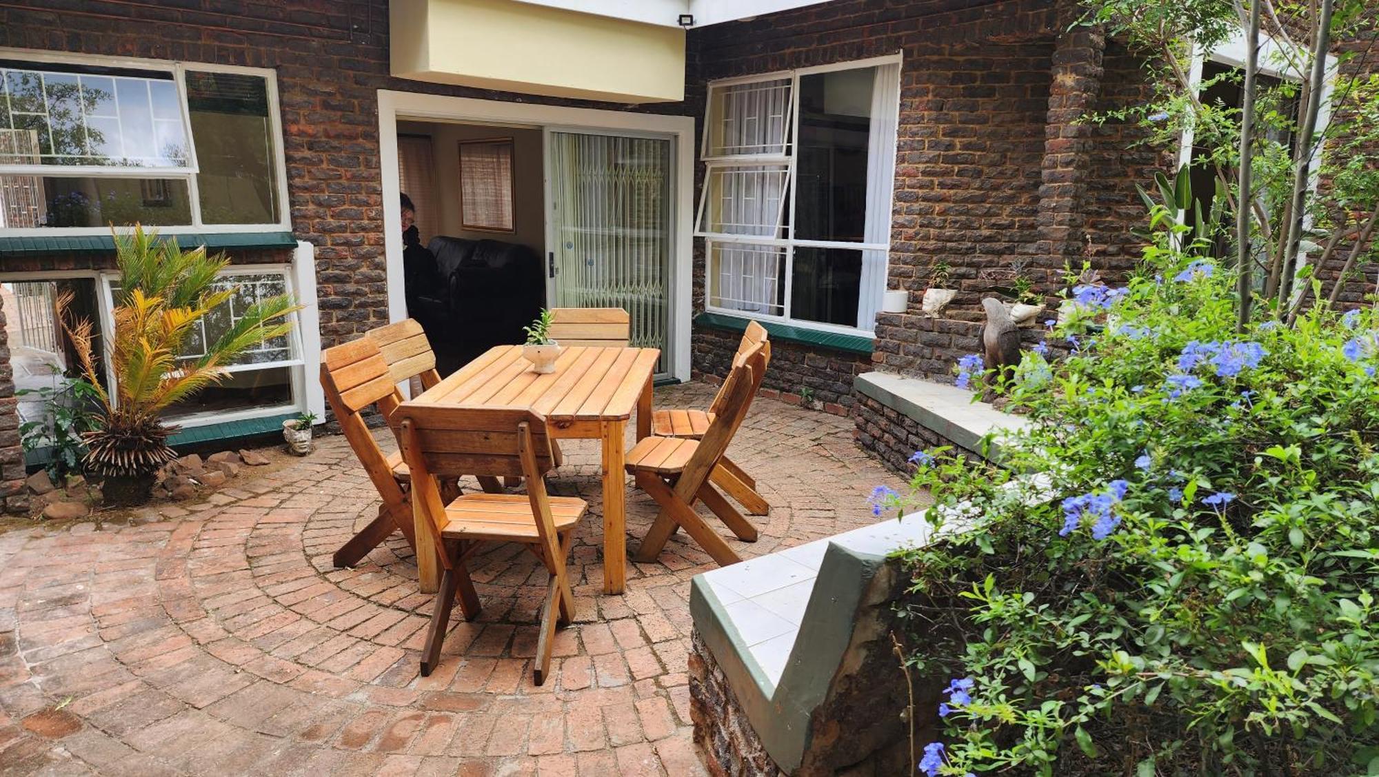 Sable Inn B&B Modimolle Exterior photo